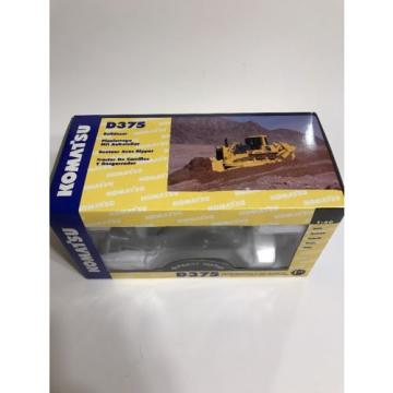 First Gear Komatsu D375 Bulldozer 1/50 Scale