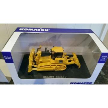 KOMATSU D155 AX diecast dozer ,1:50, Universal Hobbies