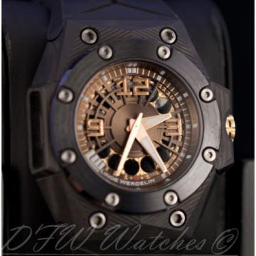 Linde Werdelin Oktopus Moon Carbon Black Ceramic Moonphase