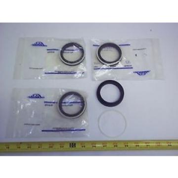 L0009622068 Linde-Baker Forklift, Ring, Lot Of 4