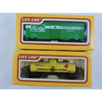 Set of 2 LIFE-LIKE 8475 Linde Box Car &amp; 8522 Hudson Tank Car HO scale train HBO