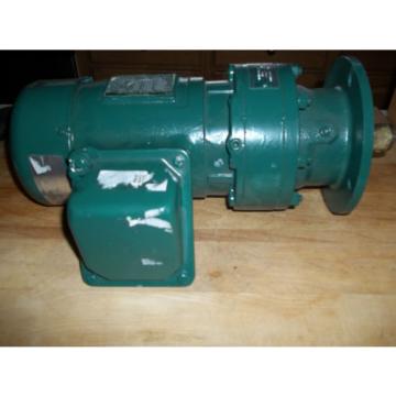 SUMITOMO SM-CYCLO 3 PHASE AC INDUCTION GEAR MOTOR with BRAKE WVM93100   RPM = 30