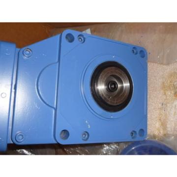 Sumitomo SM-Hyponic Right Angle Gear Speed Reducer, RNFJ-1520LY-X1-25, 25:1, origin