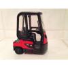 NEW MODEL Linde Tow Tractor + Cabin forklift fork lift truck MiB NEW NEW!!!