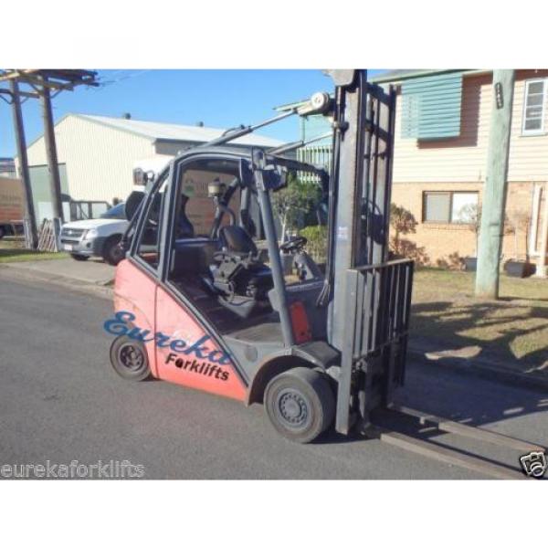 LINDE 2.5 TON USED FORKLIFT: AUTO, LPG &amp; SIDE SHIFT 2005 MODEL - ONLY 6765 HOURS #2 image