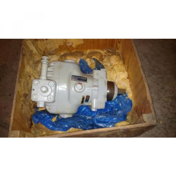 Hydraulic Pump, Abex Denison, P1V07-02731R-4, Rebuilt #1 image