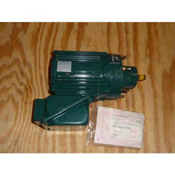 Sumitomo SM-Cyclo Gear motor CNFMS-01-4075-YA 1/8 HP 135 RPM TC-EX 230/460VAC #1 image